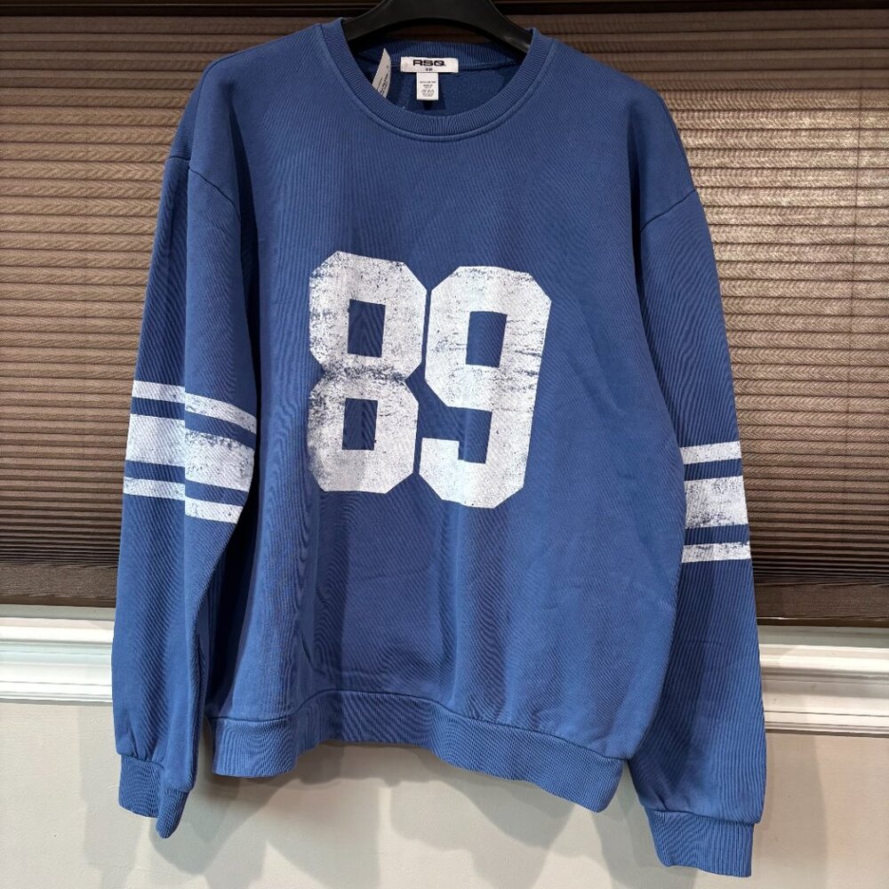 Tilly's Women's Crewneck Sweatshirt SZ: Large Blue/White